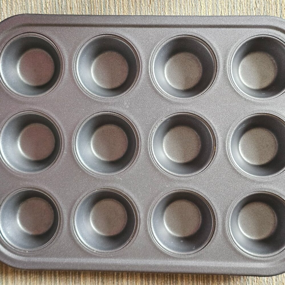 Mini Muffin Tins (2)